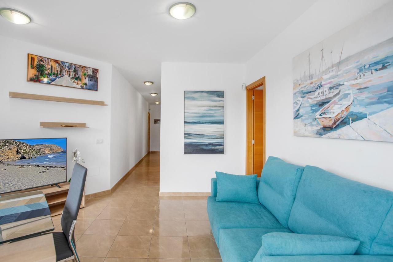 Ocean Blue, Next To The Ocean, Fast Wi-Fi Apartman Los Abrigos Kültér fotó
